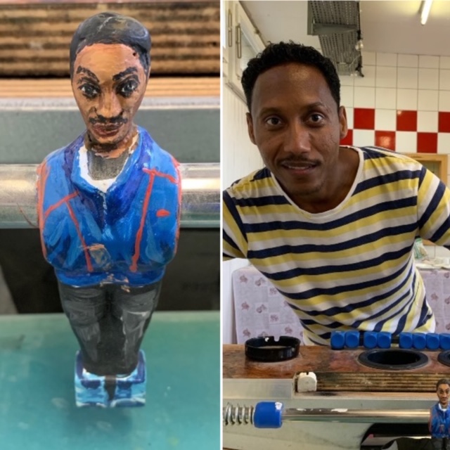 Ibrahim et sa figurine