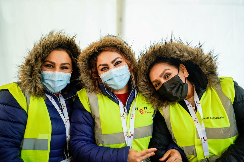 Trois soeurs volontaires