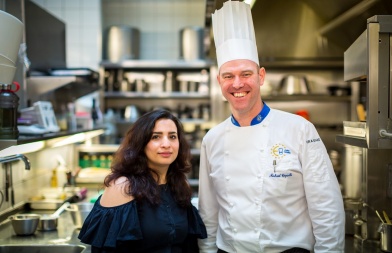 Jenan Hamza et Michael Coquelle, Chef à l'Hôtel d'Angleterre