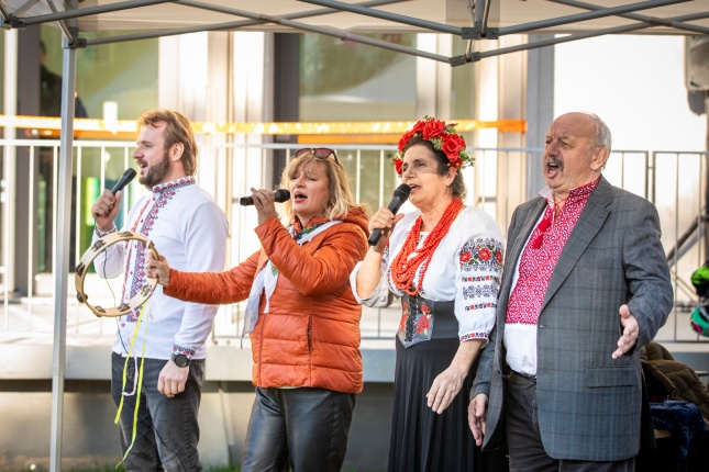 Des chants ukrainiens en ouverture