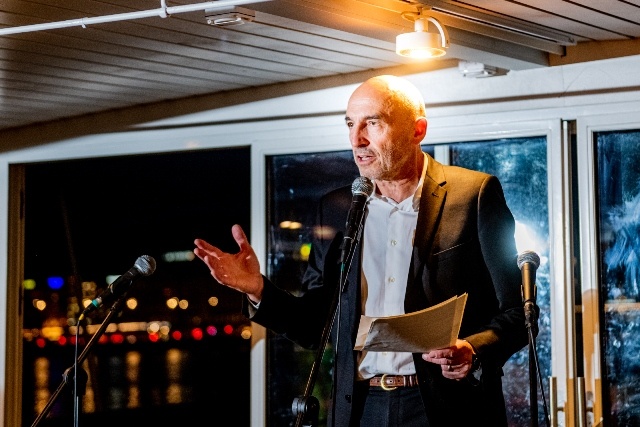 Christophe Girod, directeur général de l'Hospice général, sur le Bateau Genève