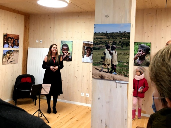 Valérie Svobodova inaugure son exposition à Rigot