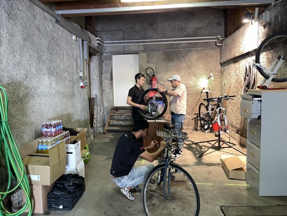 Atelier de réparation de vélos à Bernex